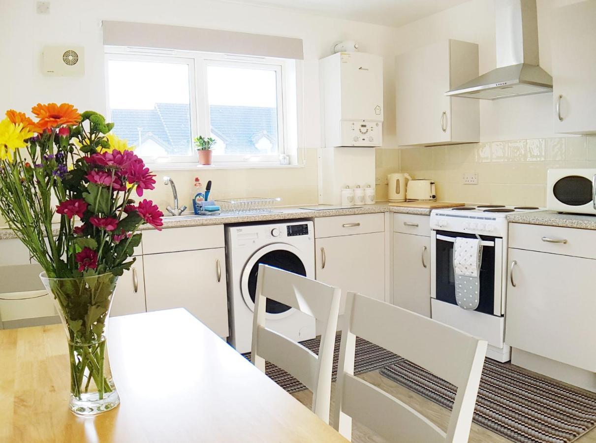 Hill View 2 Bedroom Free Parking Інвернесс Екстер'єр фото