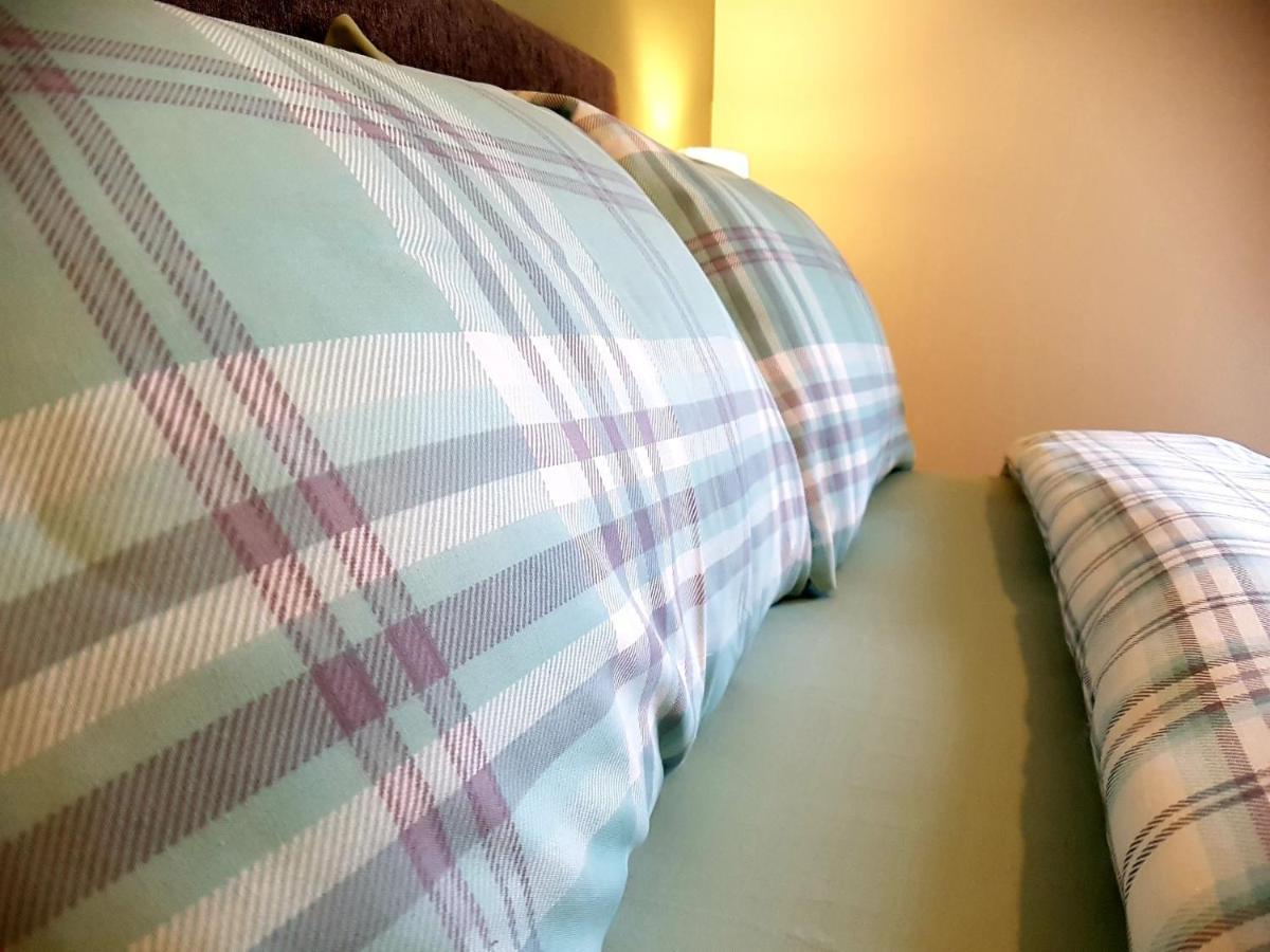 Hill View 2 Bedroom Free Parking Інвернесс Екстер'єр фото