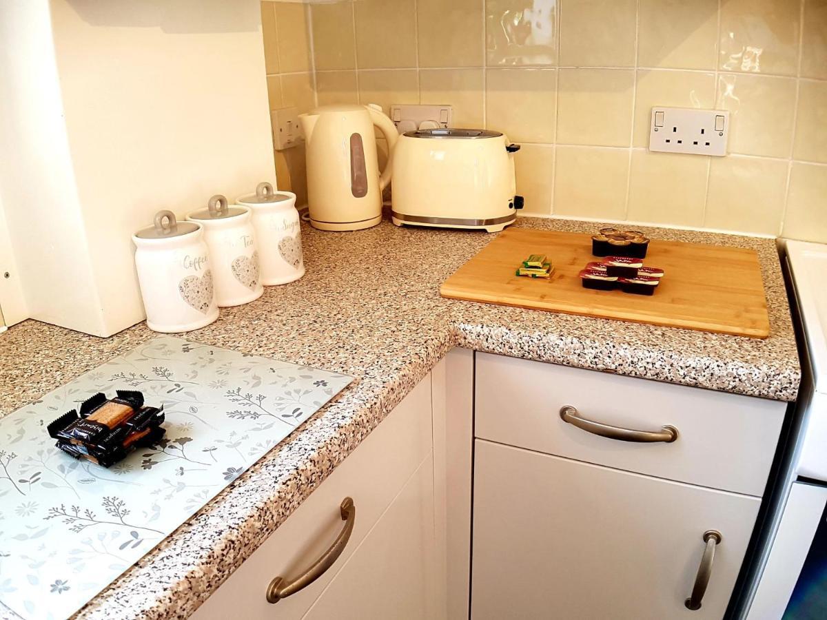 Hill View 2 Bedroom Free Parking Інвернесс Екстер'єр фото