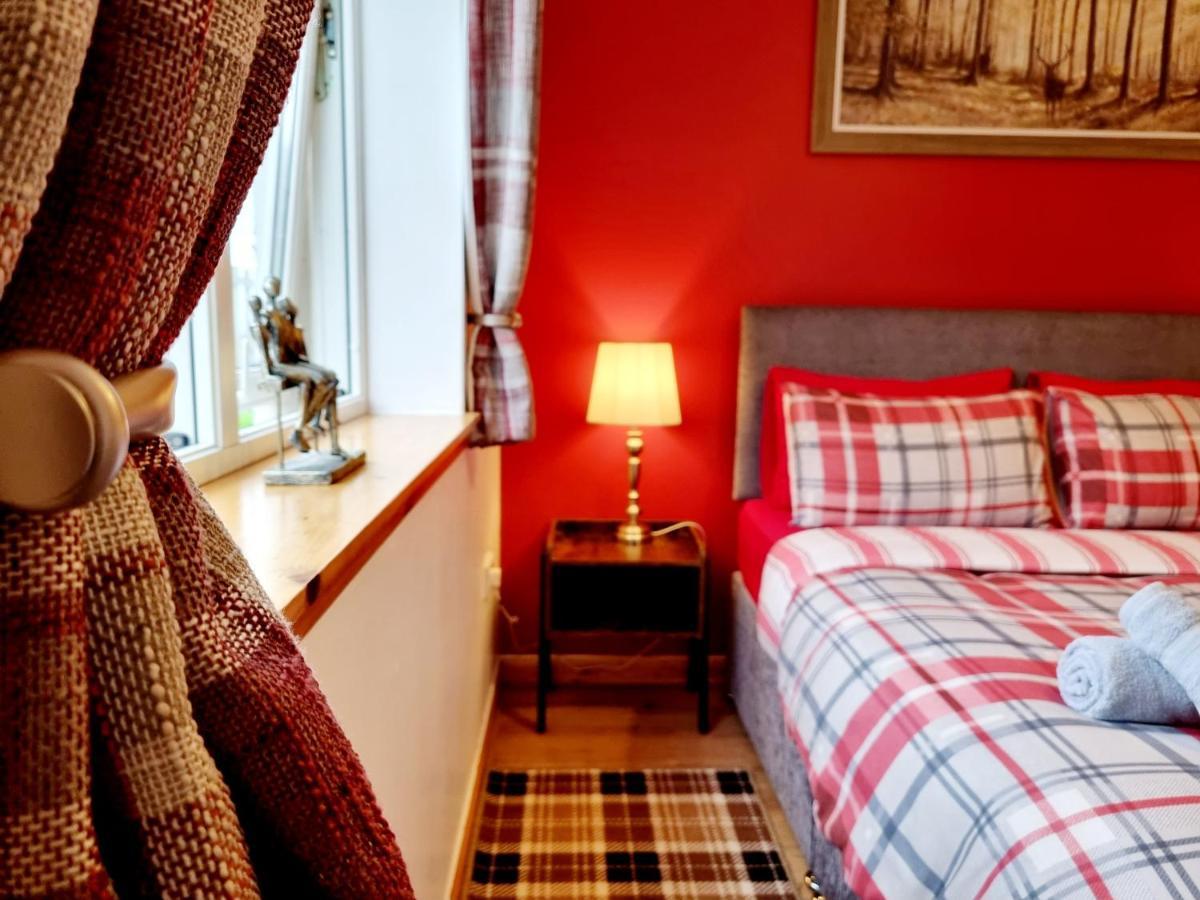 Hill View 2 Bedroom Free Parking Інвернесс Екстер'єр фото