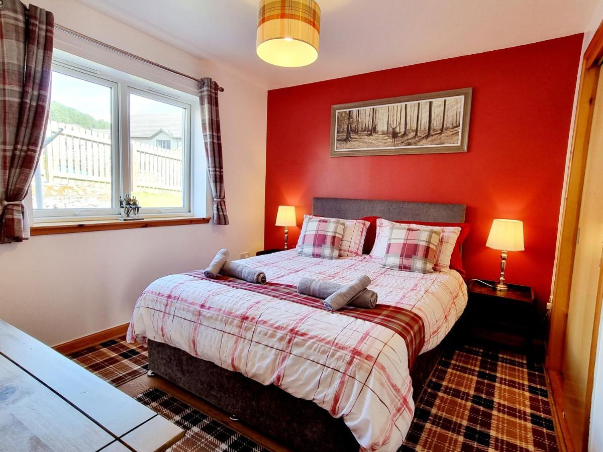 Hill View 2 Bedroom Free Parking Інвернесс Екстер'єр фото